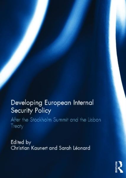 Produktbild: Developing European Internal Security Policy