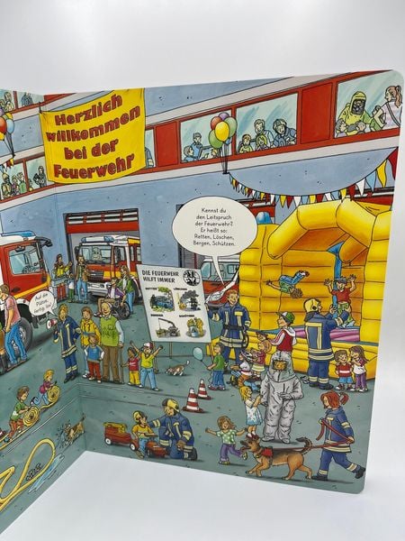 Produktbild: Mit Blaulicht zum Einsatz! Feuerwehr und Polizei
