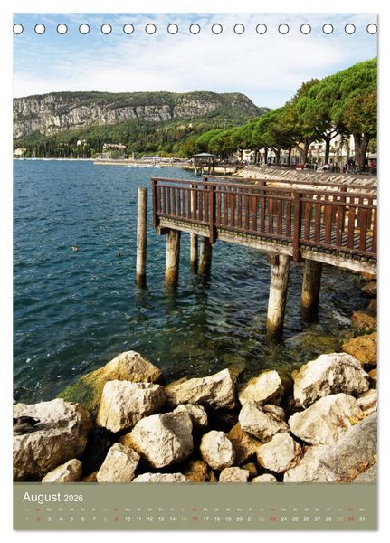 Produktbild: Gardasee - Die sch&ouml;nsten Momente am Gardasee (Tischkalender 2026 DIN A5 hoch), CALVENDO Monatskalender