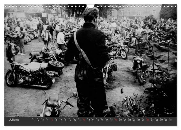 Produktbild: east Rider - Biker und Bikes aus der DDR (Wandkalender 2026 DIN A3 quer), CALVENDO Monatskalender
