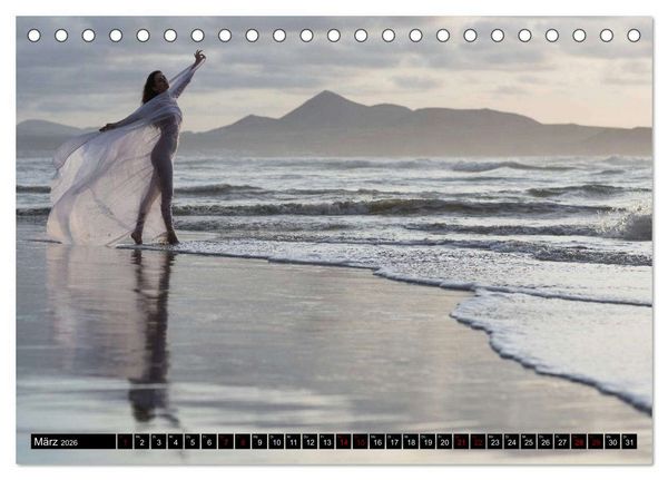 Produktbild: Lanzarote - Aktaufnahmen auf der Vulkaninsel (Tischkalender 2026 DIN A5 quer), CALVENDO Monatskalender