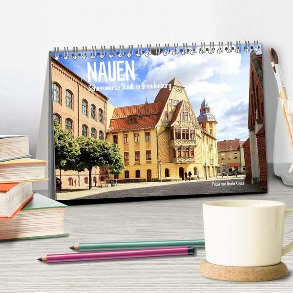 Produktbild: Nauen - Sehenswerte Stadt in Brandenburg (Tischkalender 2027 DIN A5 quer), CALVENDO Monatskalender
