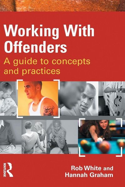 Produktbild: Working With Offenders