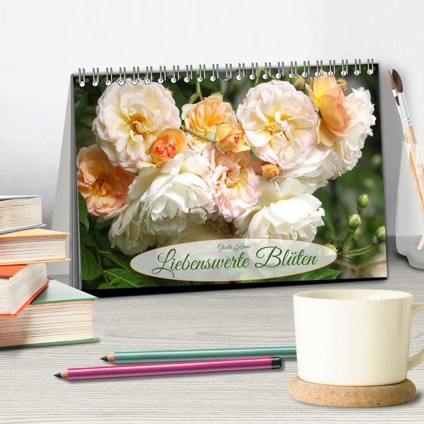 Produktbild: Liebenswerte Bl&uuml;ten (Tischkalender 2026 DIN A5 quer), CALVENDO Monatskalender