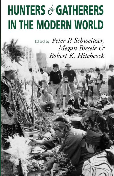 Produktbild: Hunters and Gatherers in the Modern World