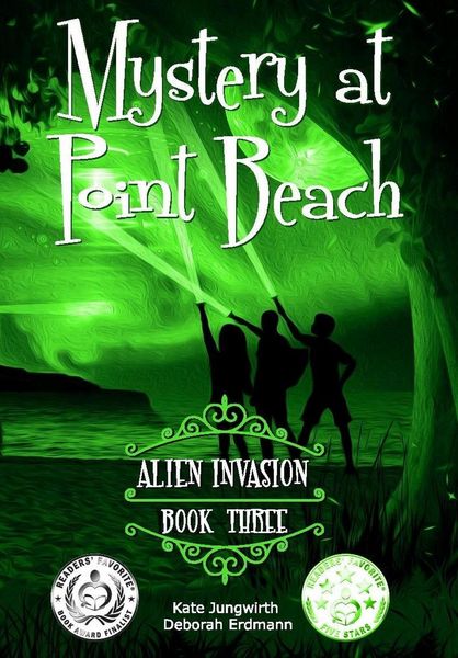 Produktbild: Alien Invasion (Mystery at Point Beach, #3)