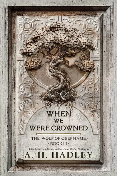 Produktbild: When We Were Crowned (Wolf of Oberhame, #3)