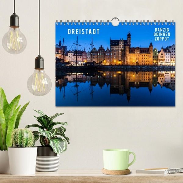 Produktbild: Dreistadt - Danzig, Gdingen, Zoppot (Wandkalender 2027 DIN A4 quer), CALVENDO Monatskalender