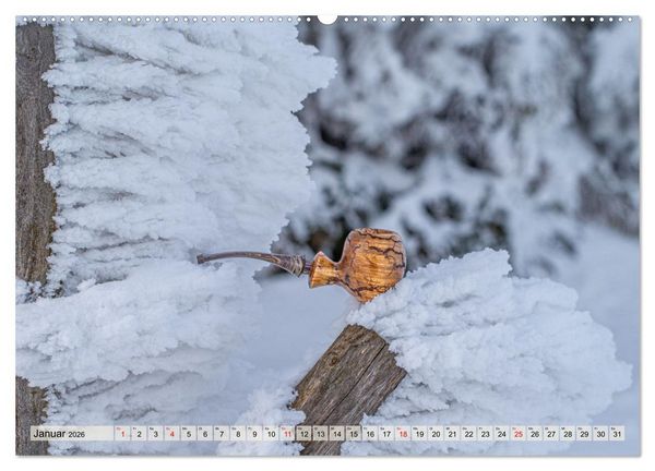 Produktbild: Tabakpfeifenkunst (hochwertiger Premium Wandkalender 2026 DIN A2 quer), Kunstdruck in Hochglanz