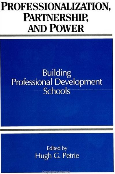 Produktbild: Professionalization, Partnership, and Power