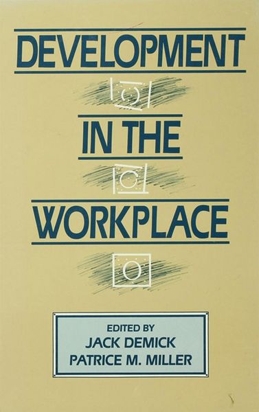 Produktbild: Development in the Workplace