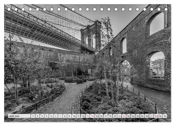 Produktbild: BROOKLYN BRIDGE Das Wahrzeichen von New York City (Tischkalender 2026 DIN A5 quer), CALVENDO Monatskalender