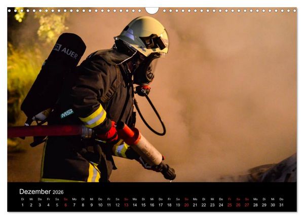 Produktbild: FEUERWEHR IM EINSATZ (Wandkalender 2026 DIN A3 quer), CALVENDO Monatskalender