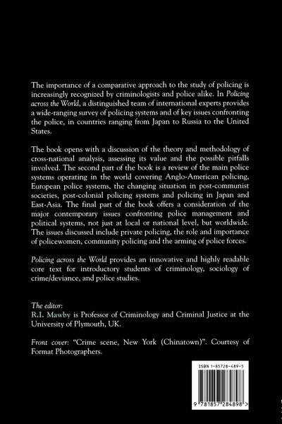 Produktbild: Policing Across the World
