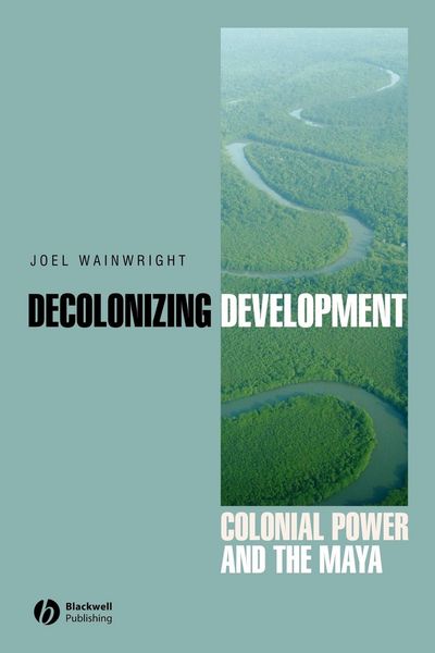 Produktbild: Decolonizing Development