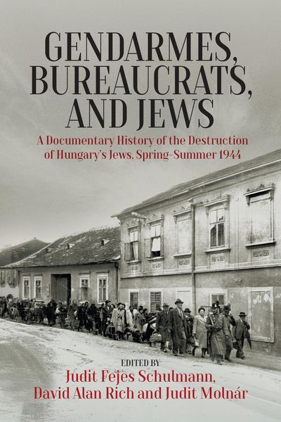 Produktbild: Gendarmes, Bureaucrats, and Jews