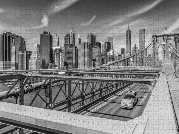 Produktbild: CALVENDO Puzzle BROOKLYN BRIDGE Blick auf Manhattan | 1000 Teile Lege-Gr&ouml;&szlig;e 64x48cm Foto-Puzzle f&uuml;r gl&uuml;ckliche Stunden