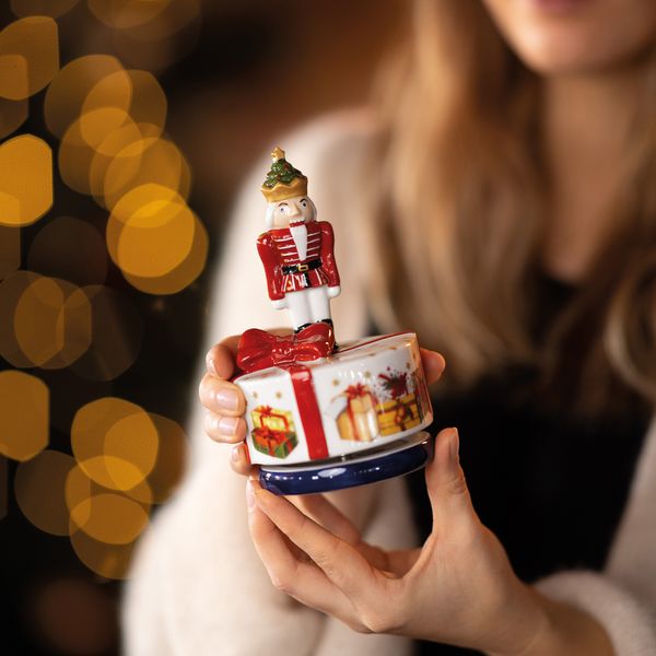 Produktbild: Villeroy & Boch Nostalgic Melody Nussknacker, drehend