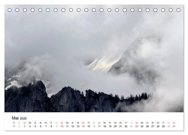 Produktbild: Mystische Schweizer Berglandschaften - Momente in der Natur (Tischkalender 2026 DIN A5 quer), CALVENDO Monatskalender