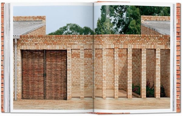 Produktbild: Contemporary Brick Buildings