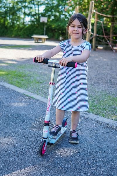 Produktbild: muuwmi Aluminium Scooter 125 mm wei&szlig;-pink