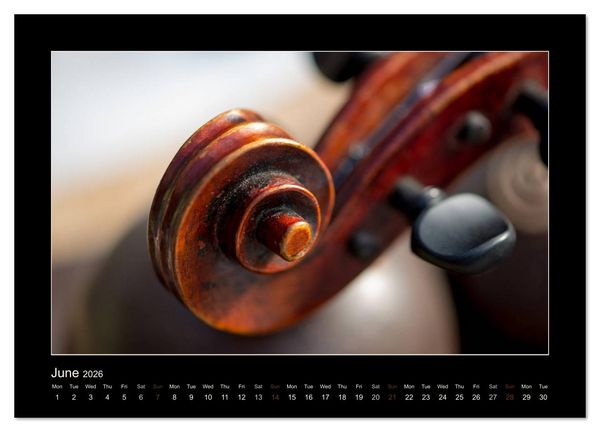 Produktbild: A violin only (High Quality Premium Wall Calendar 2026 DIN A2 landscape),CALVENDO 12 Month Wall Calendar