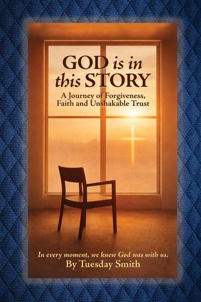 Produktbild: God is in This Story