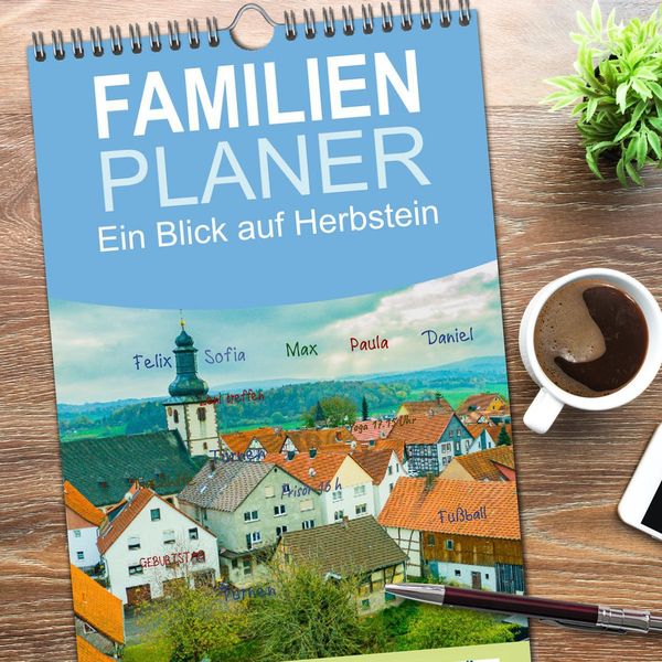 Produktbild: Familienplaner 2026 - Ein Blick auf Herbstein mit 5 Spalten (Wandkalender, 21 x 45 cm) CALVENDO