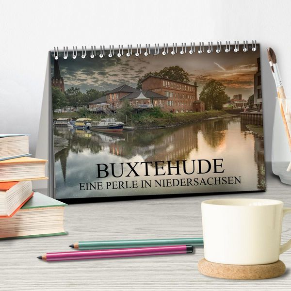 Produktbild: Buxtehude - Eine Perle in Niedersachsen (Tischkalender 2026 DIN A5 quer), CALVENDO Monatskalender