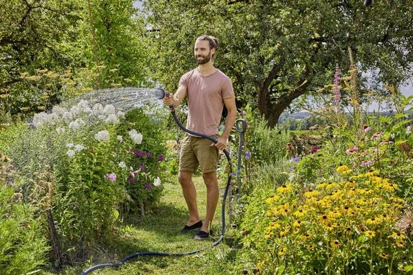 Produktbild: GARDENA 18480-20 Liano&trade; Xtreme Textilschlauch-Set 20m 3/4 Zoll 1St.