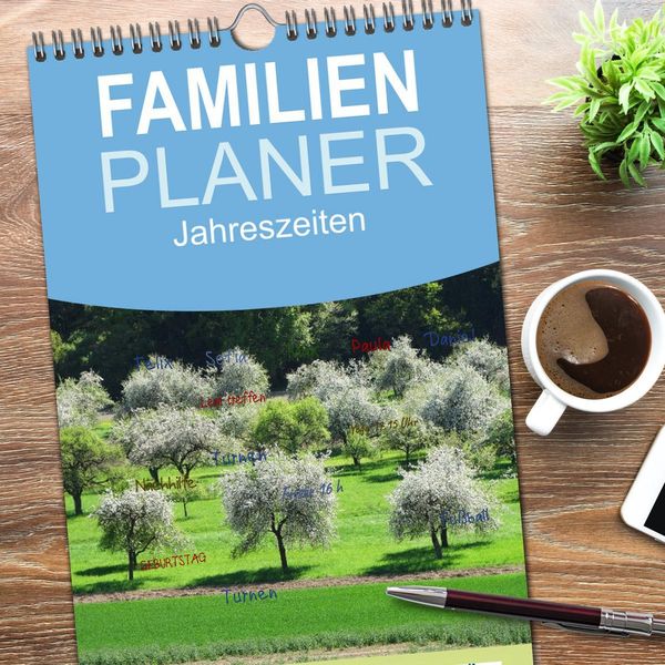 Produktbild: Familienplaner 2026 - Jahreszeiten mit 5 Spalten (Wandkalender, 21 x 45 cm) CALVENDO