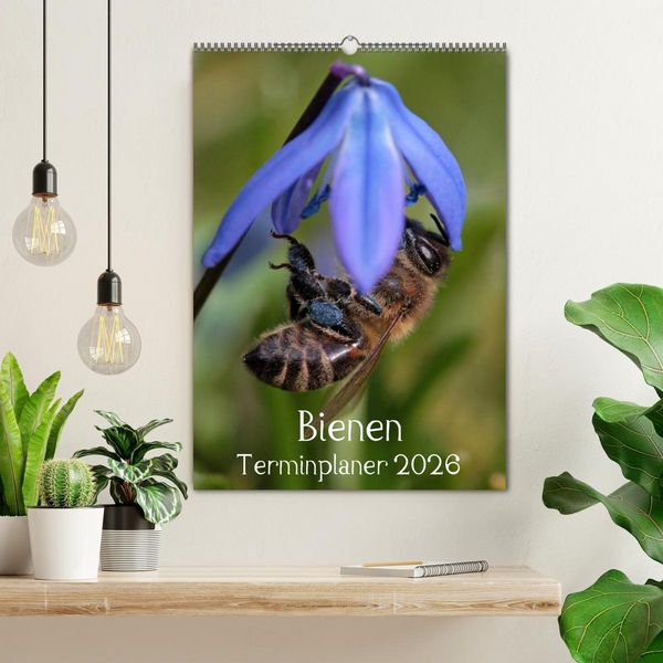 Produktbild: Bienen-Terminplaner 2026 (Wandkalender 2026 DIN A2 hoch), CALVENDO Monatskalender