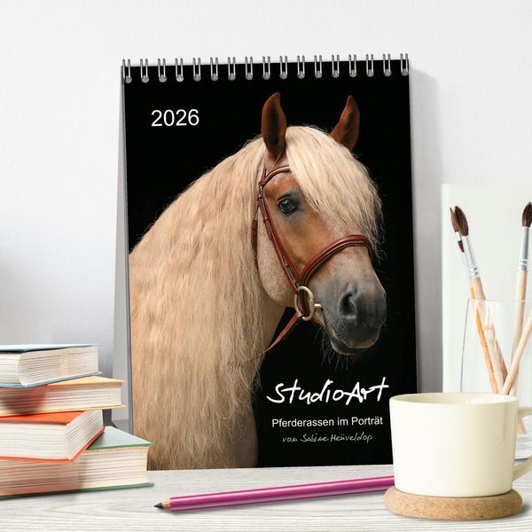 Produktbild: StudioArt Pferderassen im Portr&auml;t (Tischkalender 2026 DIN A5 hoch), CALVENDO Monatskalender
