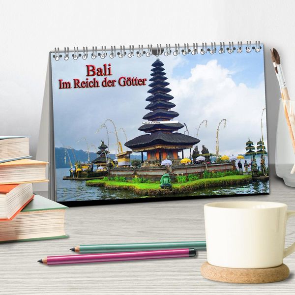 Produktbild: Bali. Im Reich der G&ouml;tter (Tischkalender 2026 DIN A5 quer), CALVENDO Monatskalender