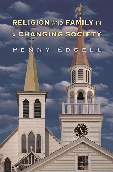 Produktbild: Religion and Family in a Changing Society