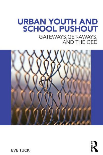 Produktbild: Urban Youth and School Pushout
