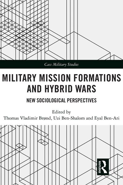 Produktbild: Military Mission Formations and Hybrid Wars