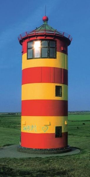 Produktbild: LEUCHTT&Uuml;RME an Nord- und Ostsee. Ein immerw&auml;hrender Geburtstags- und Postkartenkalender