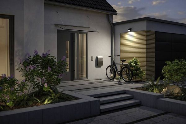 Produktbild: Paulmann 94608 Lesly Solar-Wandstrahler mit Bewegungsmelder 5.5W Warmwei&szlig; Anthrazit