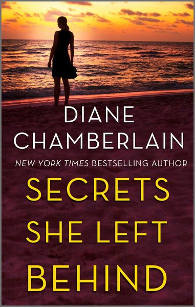Produktbild: Secrets She Left Behind