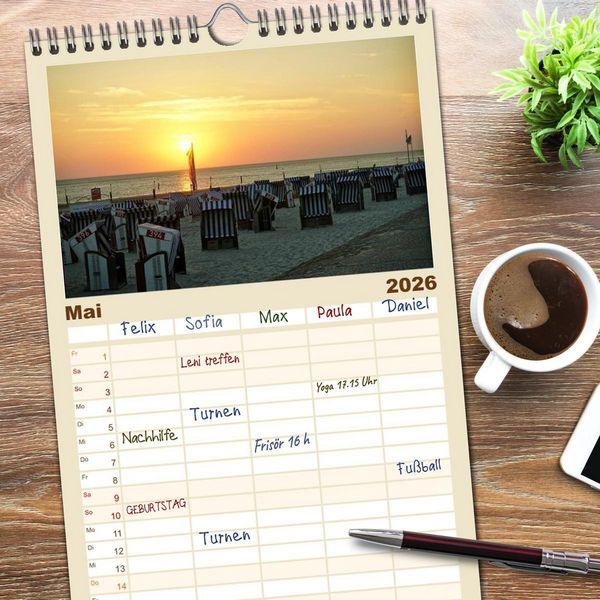 Produktbild: Familienplaner 2026 - Norderney - von barfu&szlig; bis Lackschuh mit 5 Spalten (Wandkalender, 21 x 45 cm) CALVENDO