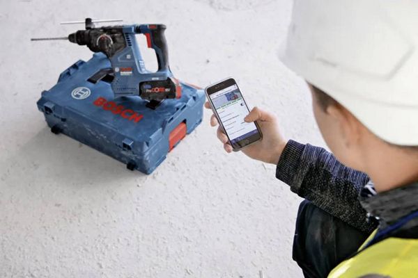 Produktbild: Bosch Professional GBH 18V-24 C SDS-Plus-Akku-Bohrhammer 18V Li-Ion b&uuml;rstenlos, ohne Akku