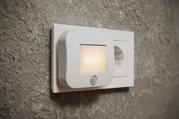 Produktbild: OSRAM HOMELIGHTING Lunetta Hall Sensor White 4099854532153 LED-Nachtlicht