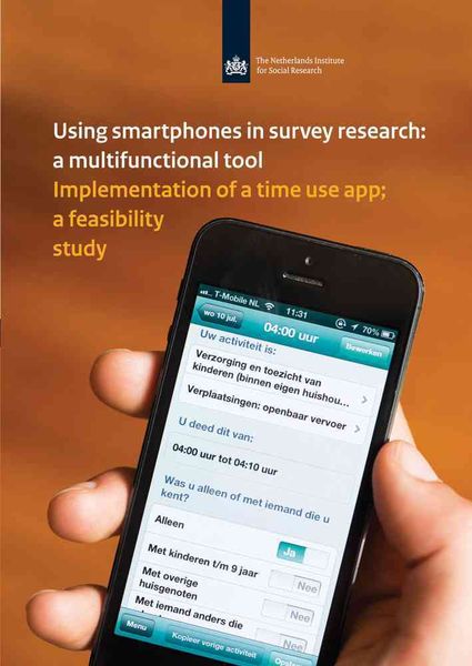 Produktbild: Using Smartphones in Survey Research: A Multifunctional Tool