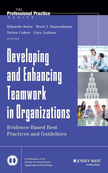 Produktbild: Developing and Enhancing Teamwork in Organizations