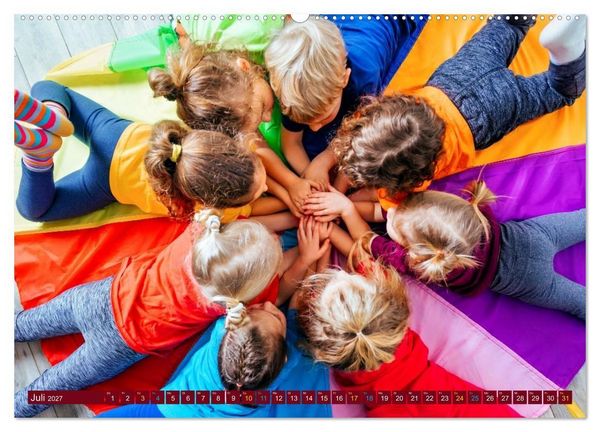 Produktbild: Traumberuf - Erzieher:innen in der Kinderkrippe (hochwertiger Premium Wandkalender 2027 DIN A2 quer), Kunstdruck in Hochglanz