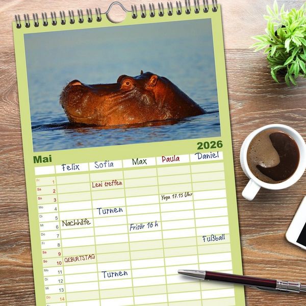 Produktbild: Familienplaner 2026 - Flusspferde Magie des Augenblicks - Hippos in Afrika mit 5 Spalten (Wandkalender, 21 x 45 cm) CALVENDO