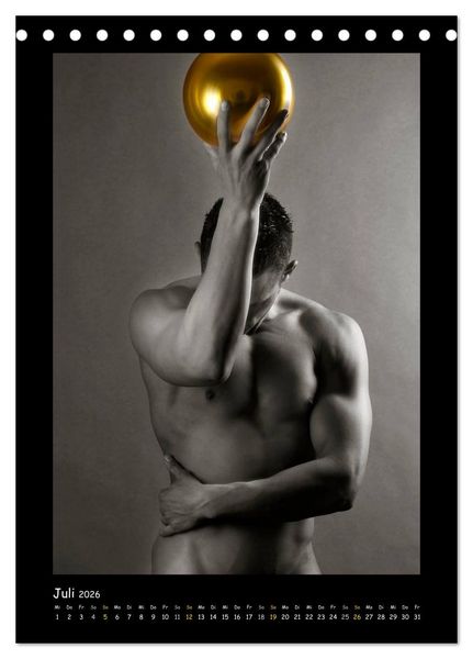 Produktbild: Golden Ball - M&auml;nner Akte (Tischkalender 2026 DIN A5 hoch), CALVENDO Monatskalender