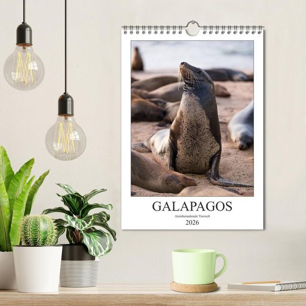 Produktbild: Galapagos - Atemberaubende Tierwelt (Wandkalender 2026 DIN A4 hoch), CALVENDO Monatskalender