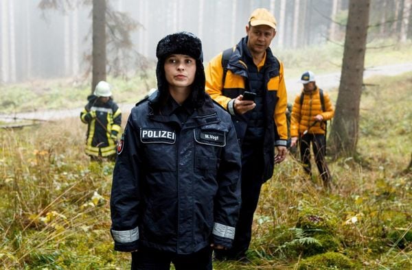 Produktbild: Harter Brocken - Erste Staffel: Filme 1-4 (Fernsehjuwelen) [2 DVDs]